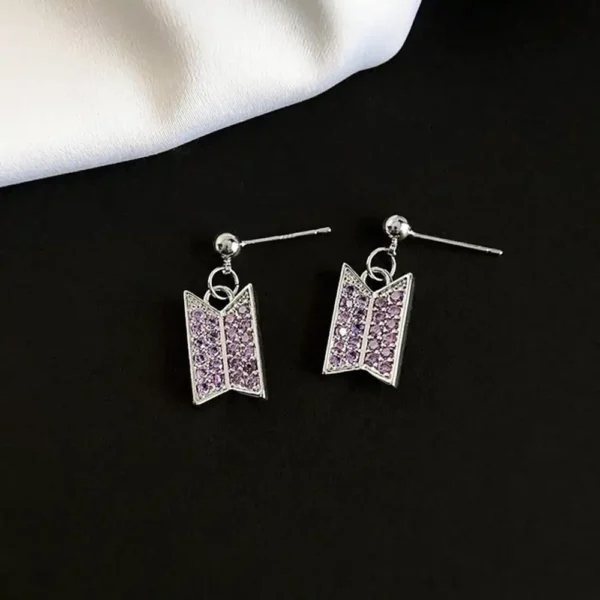 Boucles d'Oreille "Logo Reflets Violets"