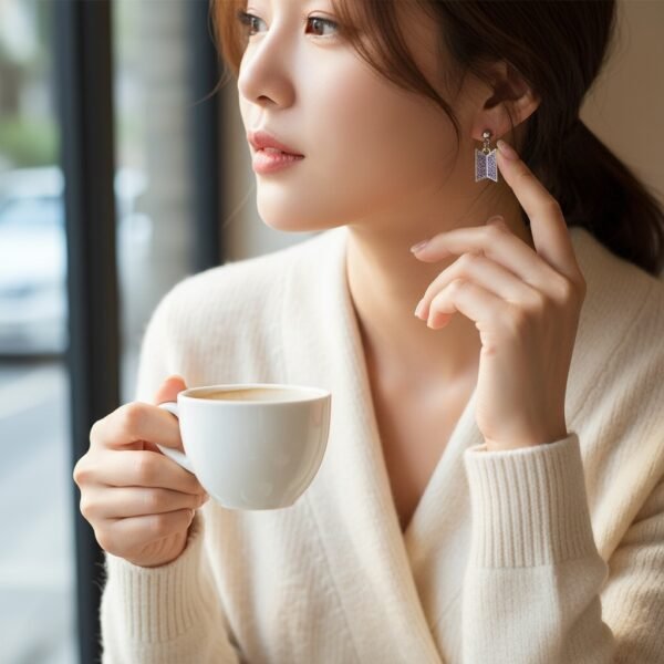 Boucles d'Oreille "Logo Reflets Violets"