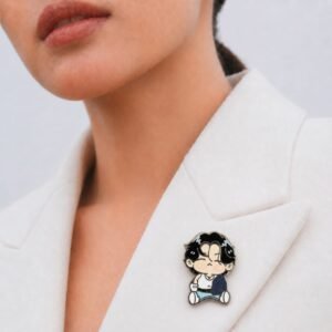 Pin's Métal Suga "Shooting Marie Clair"
