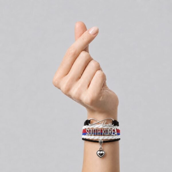 WhatsApp Image 2026-06-15 at 17.55.57 (1) Bracelets "South Korea"